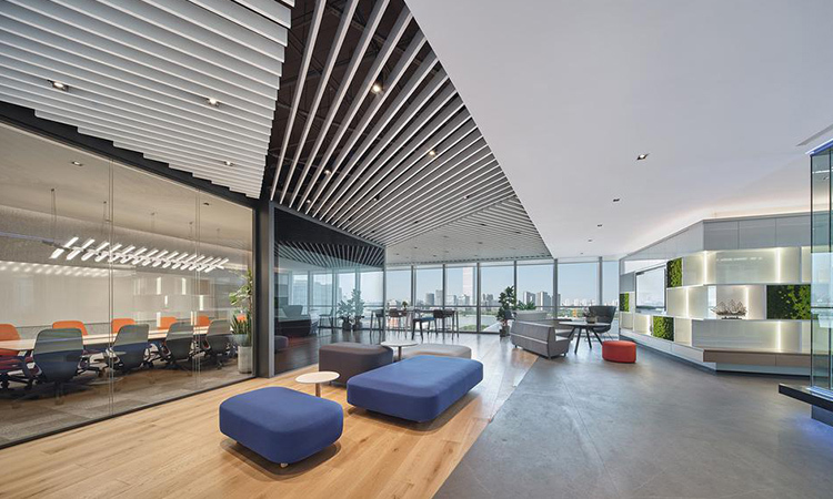 1704289372d0dbec 1704289372d0dbec